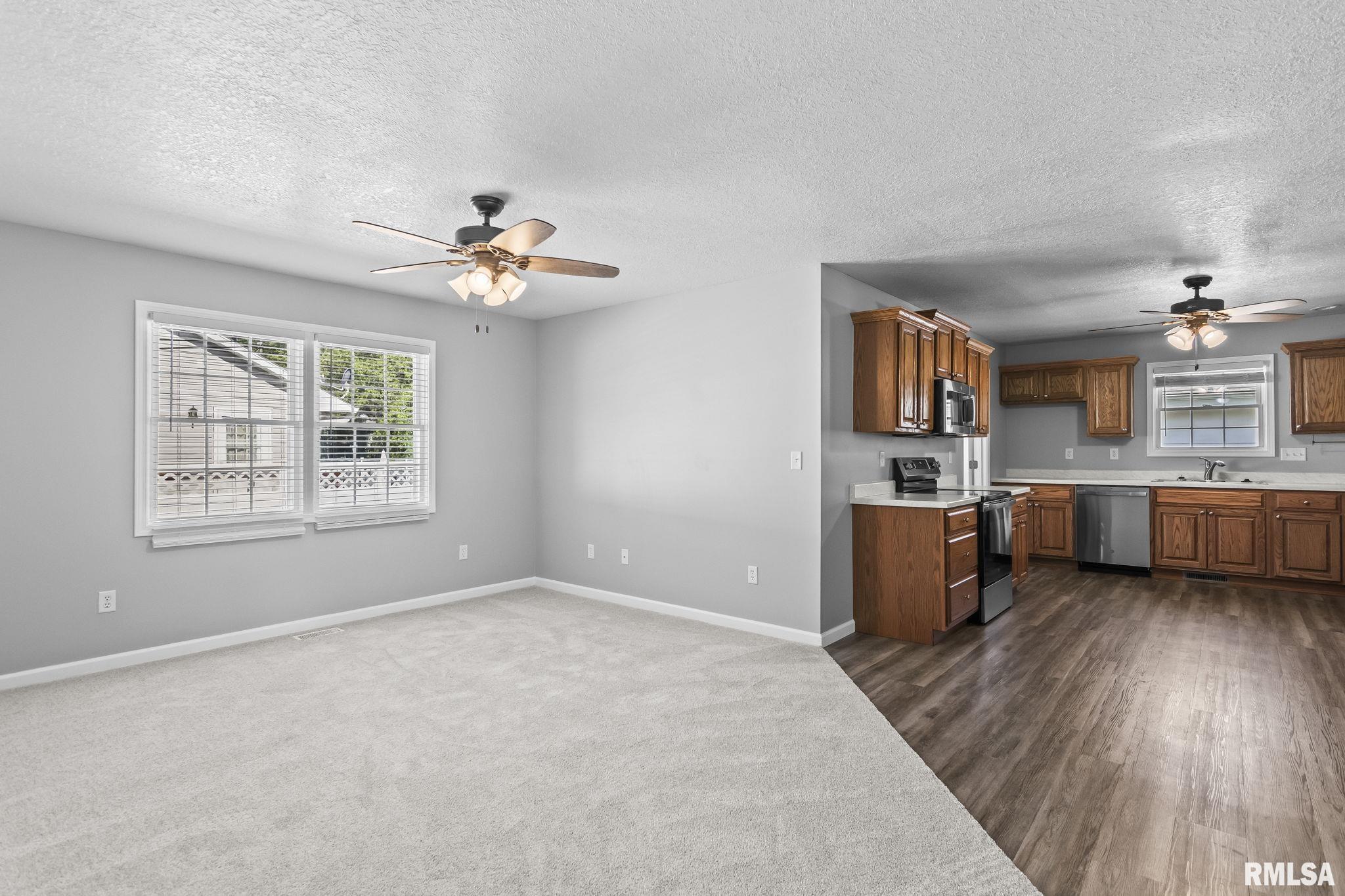 3357 South 4th Street Springfield, IL 62703 - Photo 7 of 31