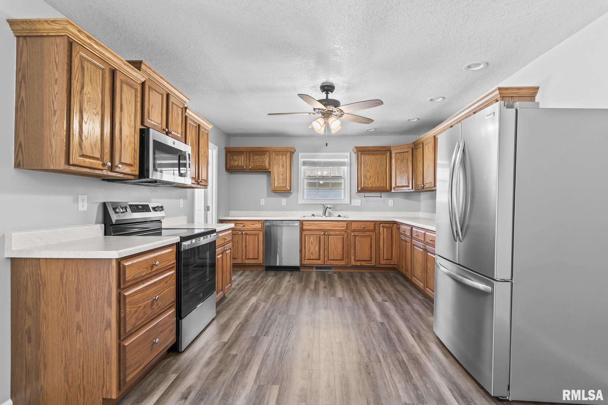 3357 South 4th Street Springfield, IL 62703 - Photo 8 of 31