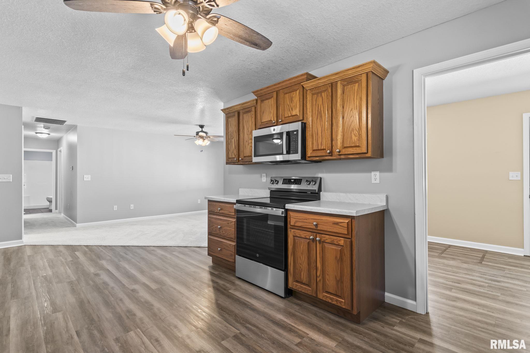 3357 South 4th Street Springfield, IL 62703 - Photo 10 of 31