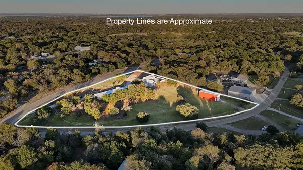 $518,500 | 528 Mill Creek Court, Azle, TX 76020
