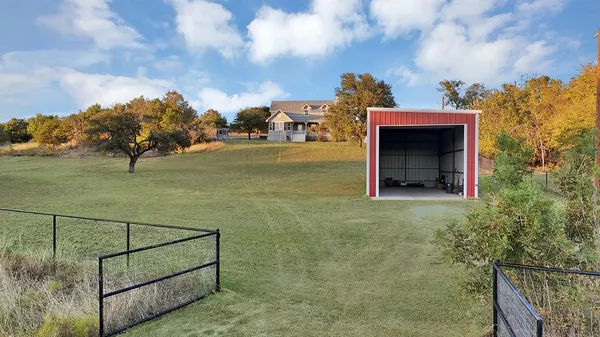 $518,500 | 528 Mill Creek Court, Azle, TX 76020