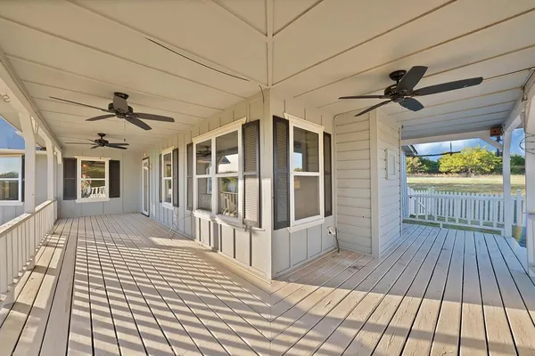 $518,500 | 528 Mill Creek Court, Azle, TX 76020