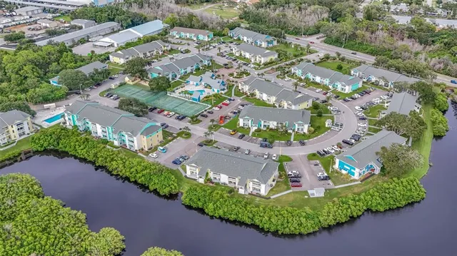 $1,500 | 455 Alt 19, Unit L200, Palm Harbor, FL 34683