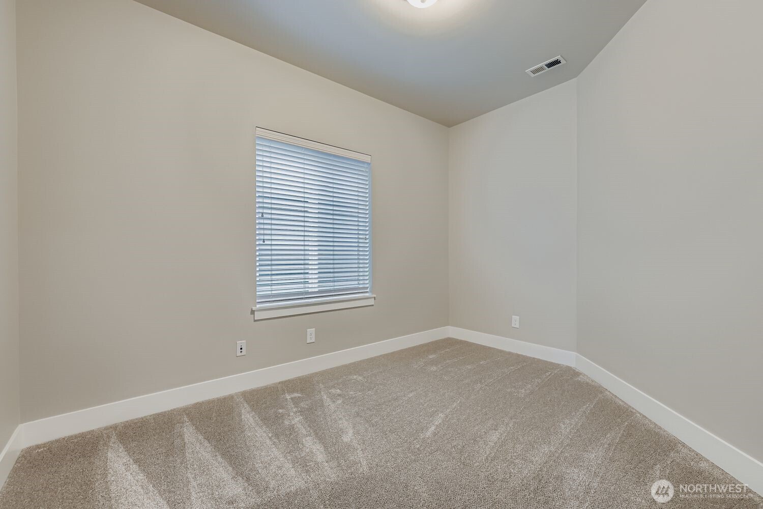 18115 34th Drive Southeast Bothell, WA 98012 - Photo 17 of 39