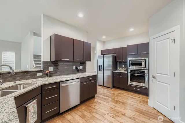 $1,299,995 | 18115 34th Drive Southeast, Bothell, WA 98012