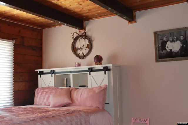 $375,000 | 588 South Oak Street, La Barge, WY 83123