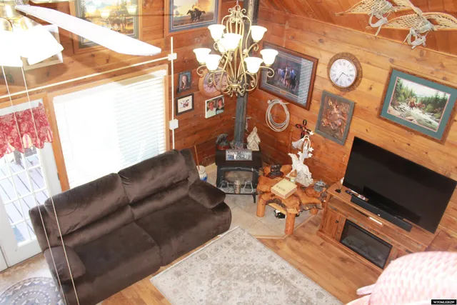 $375,000 | 588 South Oak Street, La Barge, WY 83123