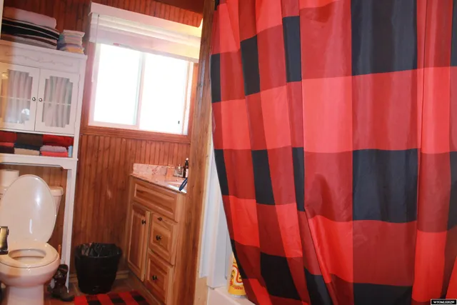 $375,000 | 588 South Oak Street, La Barge, WY 83123