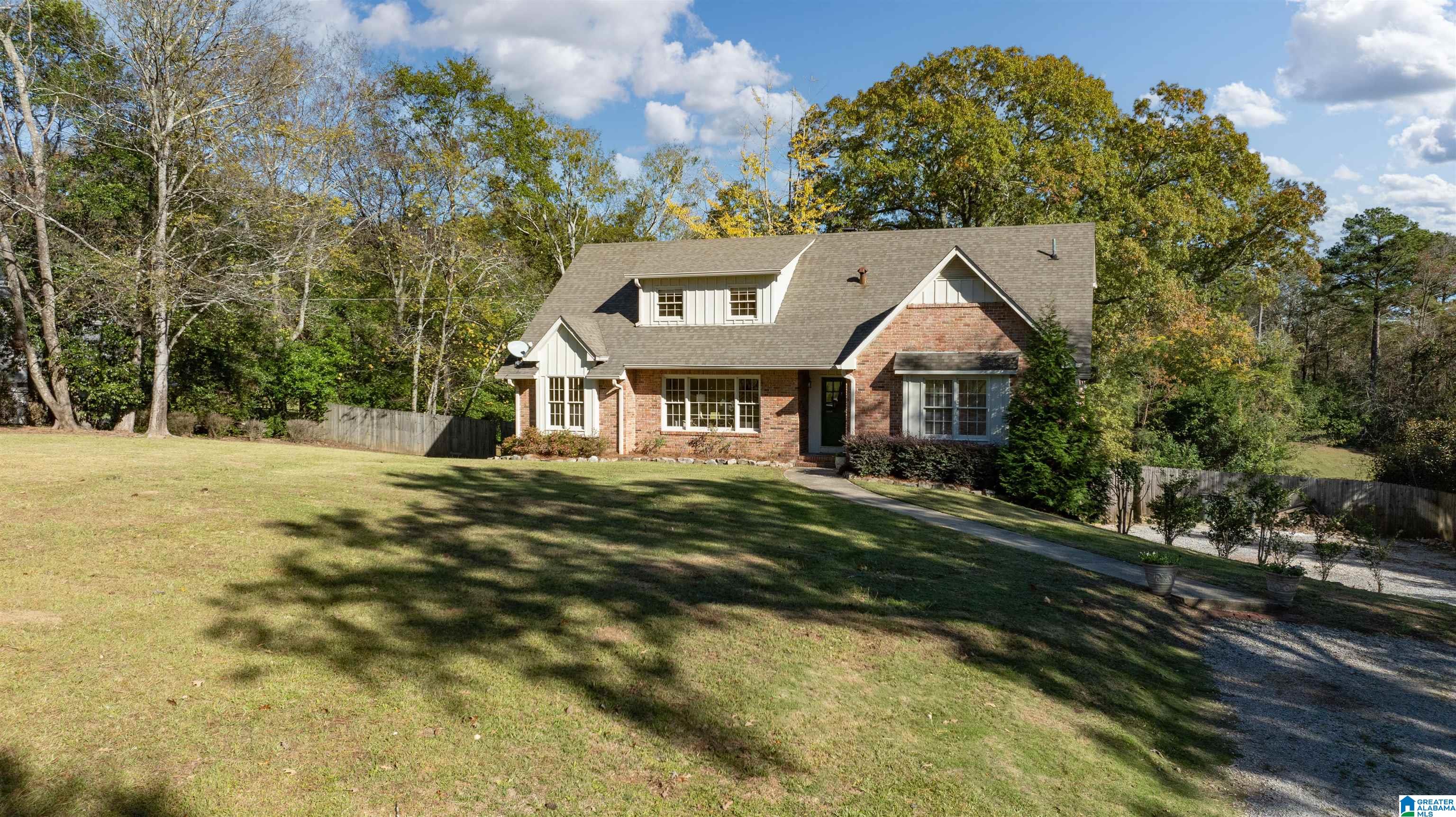 4221 Caldwell Mill Road Birmingham, AL 35243 - Photo 4 of 73
