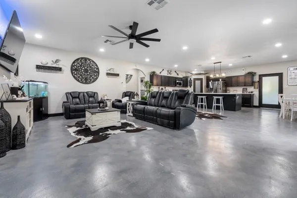 $859,999 | 43 Obaya Lane, Bedias, TX 77831