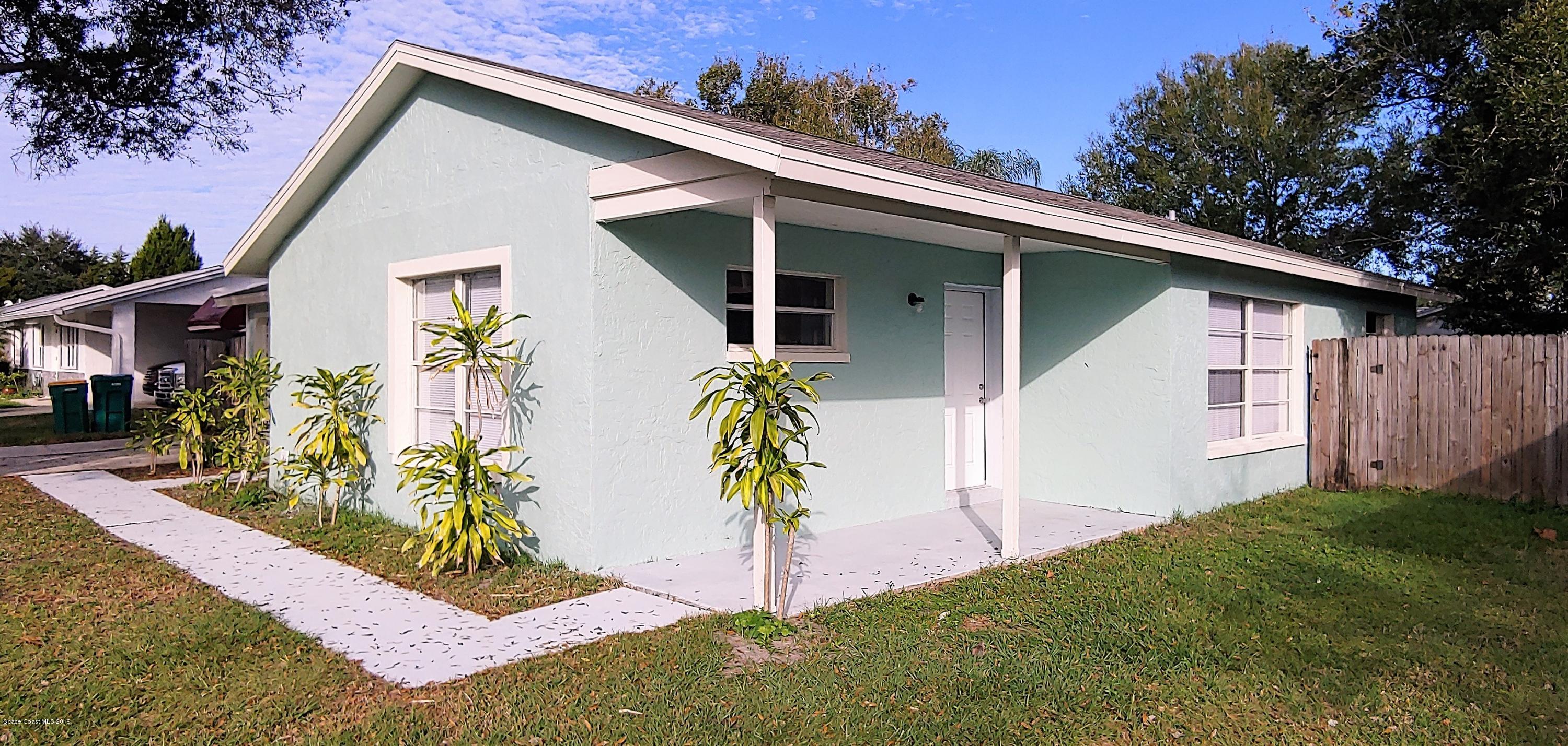 2910 Lancaster Road Melbourne, FL 32935 - Photo 5 of 32 1231190926a_HDR