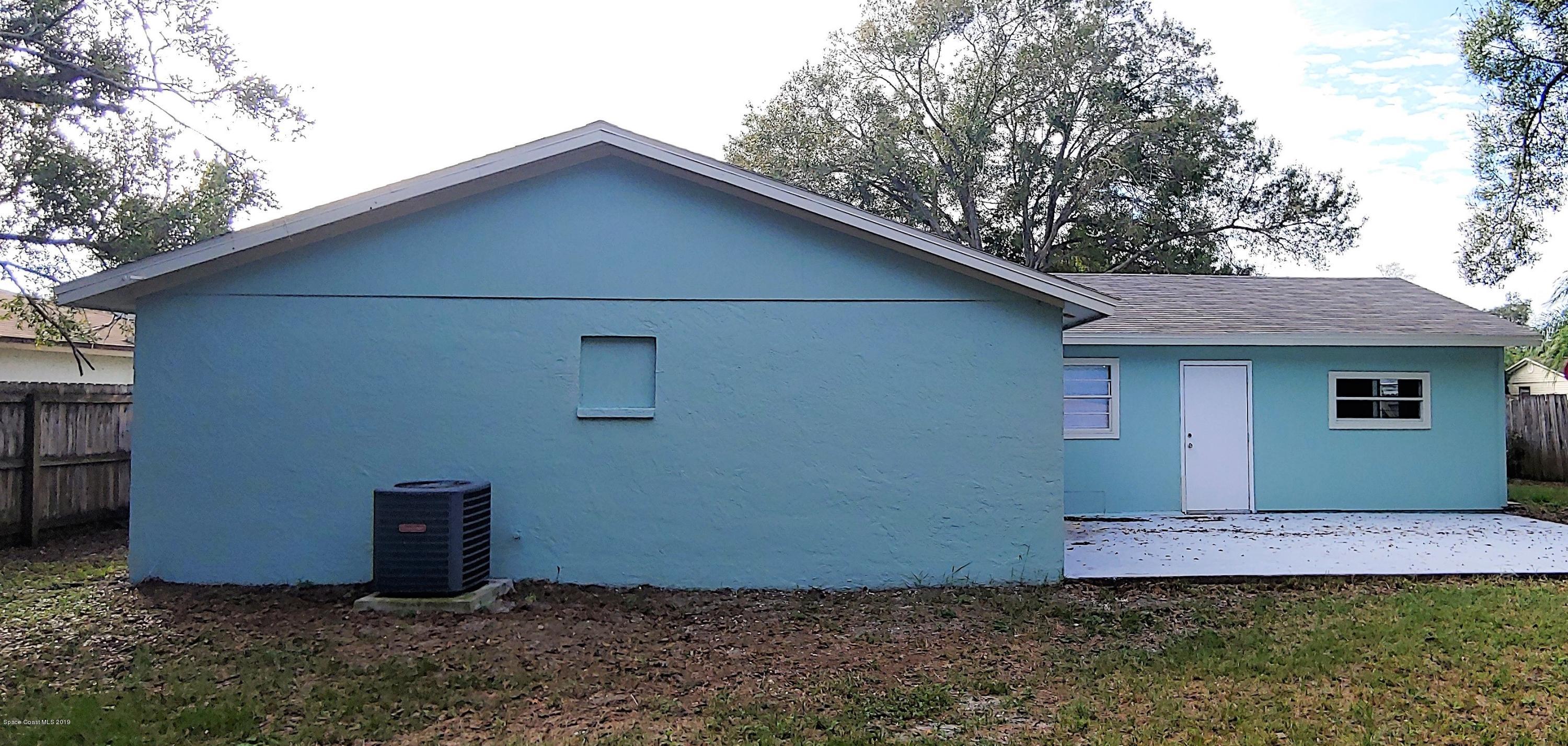 2910 Lancaster Road Melbourne, FL 32935 - Photo 6 of 32 1231190939_HDR (1)