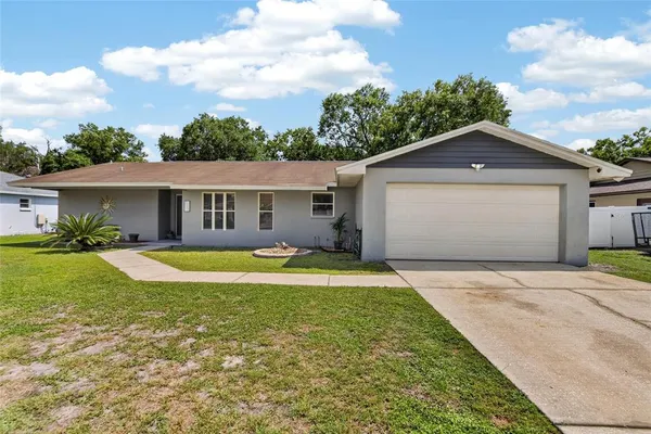 $330,000 | 3734 Opal Drive, Mulberry, FL 33860