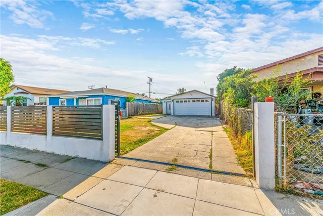 $659,999 | 12029 2nd Avenue, Lynwood, CA 90262