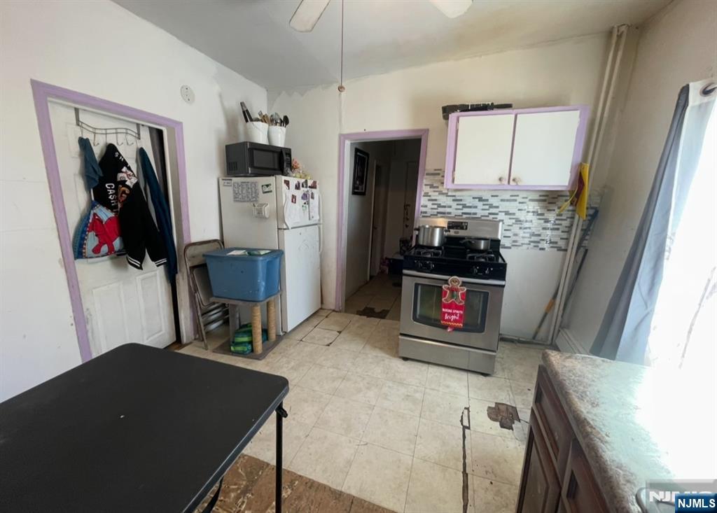 23 Ward Street Paterson, NJ 07501 - Photo 3 of 9