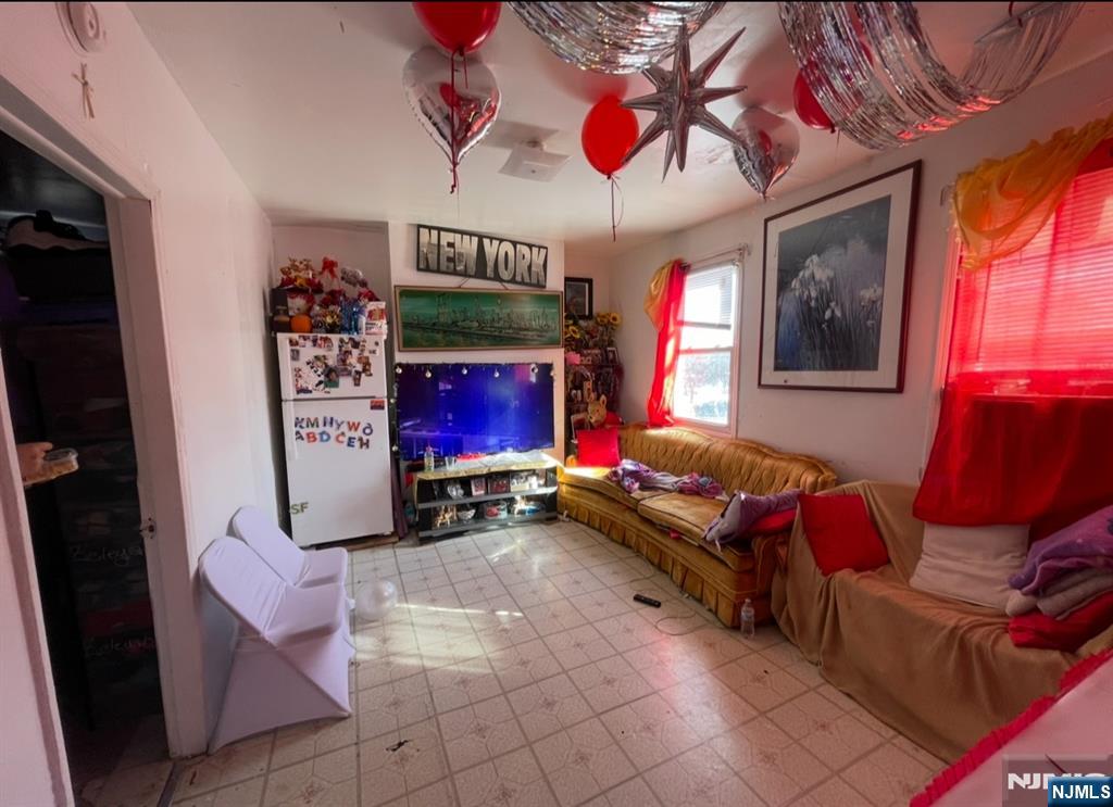 23 Ward Street Paterson, NJ 07501 - Photo 4 of 9