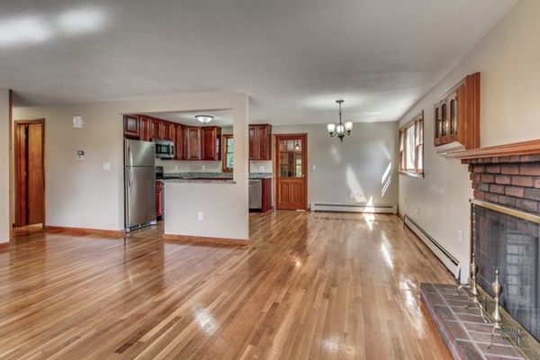 46 Dix Rd Extension Woburn, MA 01801 - Photo 10 of 30 Gallery Image 10