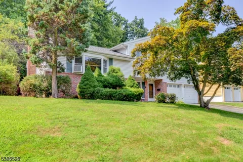 $650,000 | 27 Cleveland Terrace, West Orange, NJ 07052