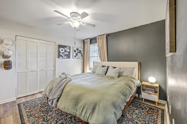 $375,000 | 1054 Anna Knapp Boulevard, Unit 7H, Mount Pleasant, SC 29464