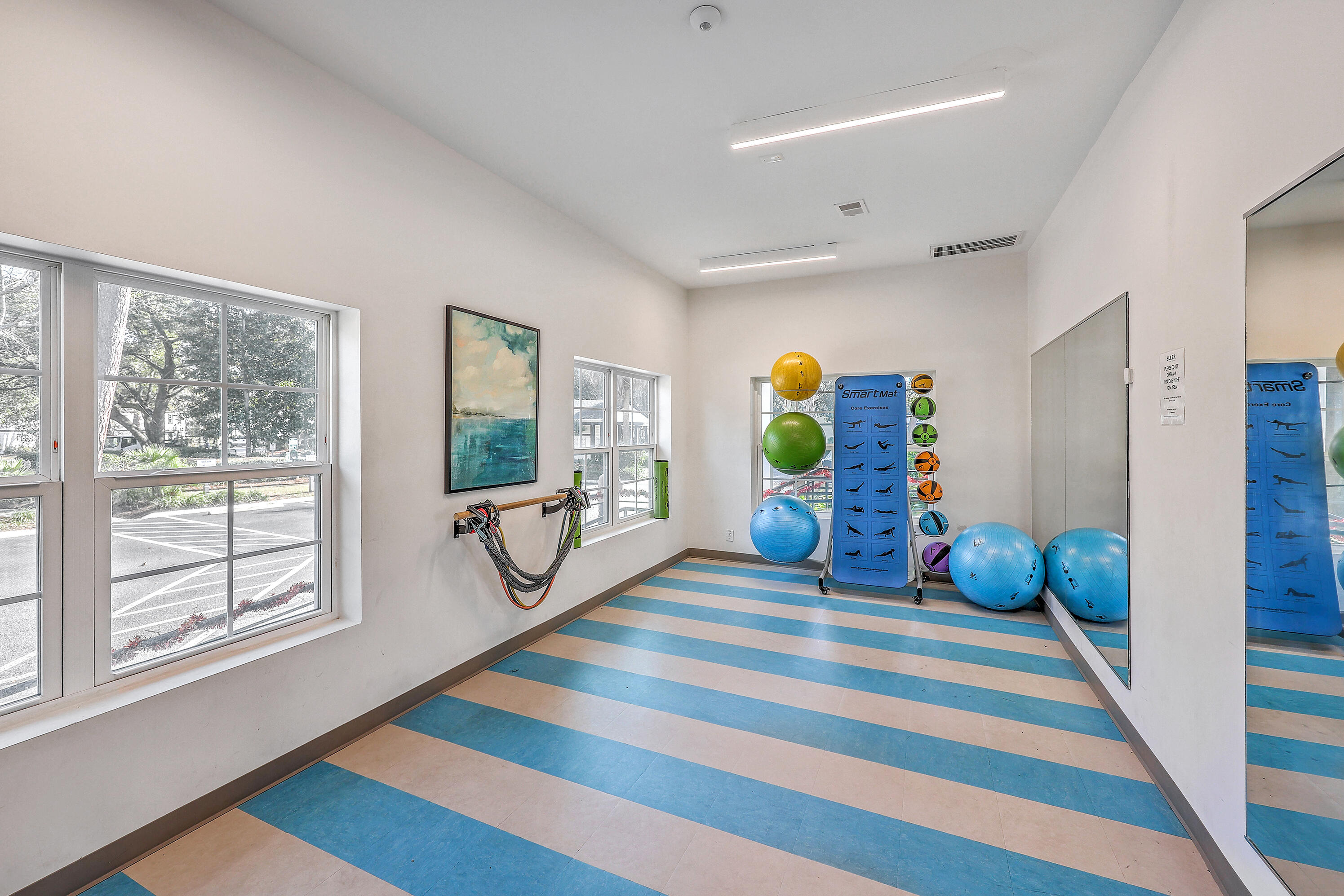 1054 Anna Knapp Boulevard, Unit 7H Mount Pleasant, SC 29464 - Photo 35 of 45 ZYN_1051_2_3_4_5_6_7