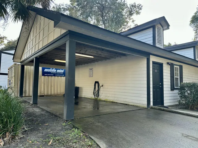 $375,000 | 1054 Anna Knapp Boulevard, Unit 7H, Mount Pleasant, SC 29464