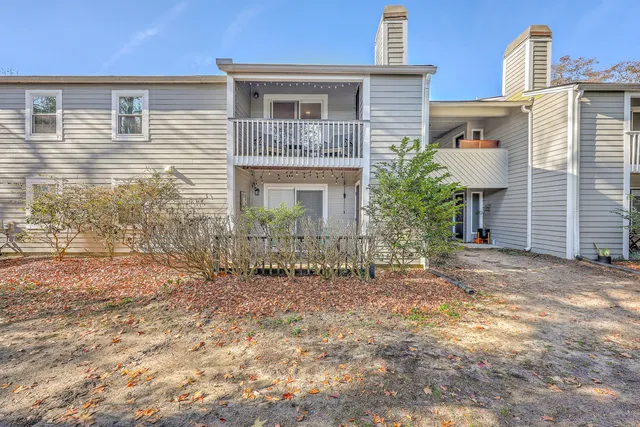 $375,000 | 1054 Anna Knapp Boulevard, Unit 7H, Mount Pleasant, SC 29464