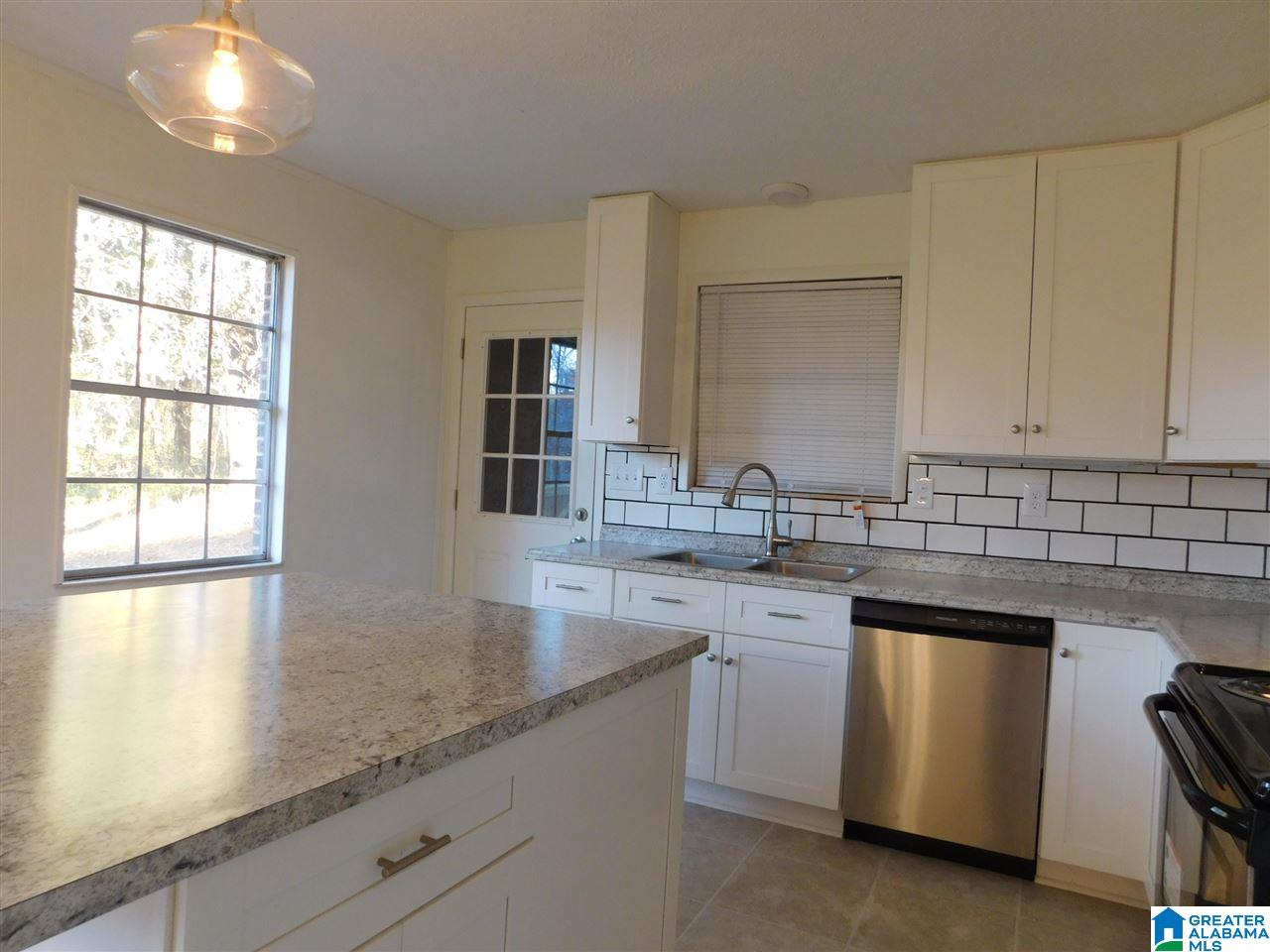 1119 Head Road Fultondale, AL 35068 - Photo 8 of 42