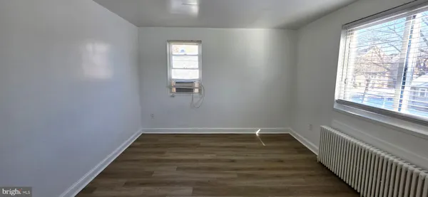 $1,850 | 3207 11th Place Southeast, Unit 4, Washington, DC 20032