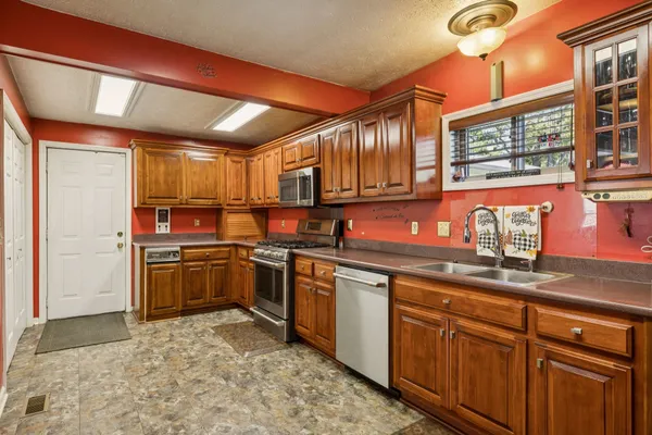 $474,900 | 1010 Chadwell Drive, Madison, TN 37115