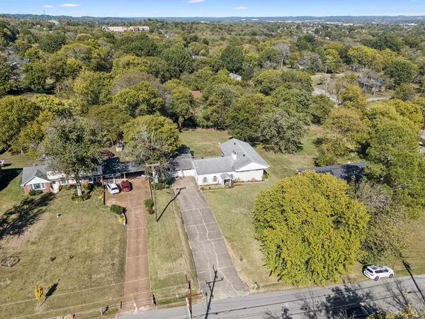 $474,900 | 1010 Chadwell Drive, Madison, TN 37115