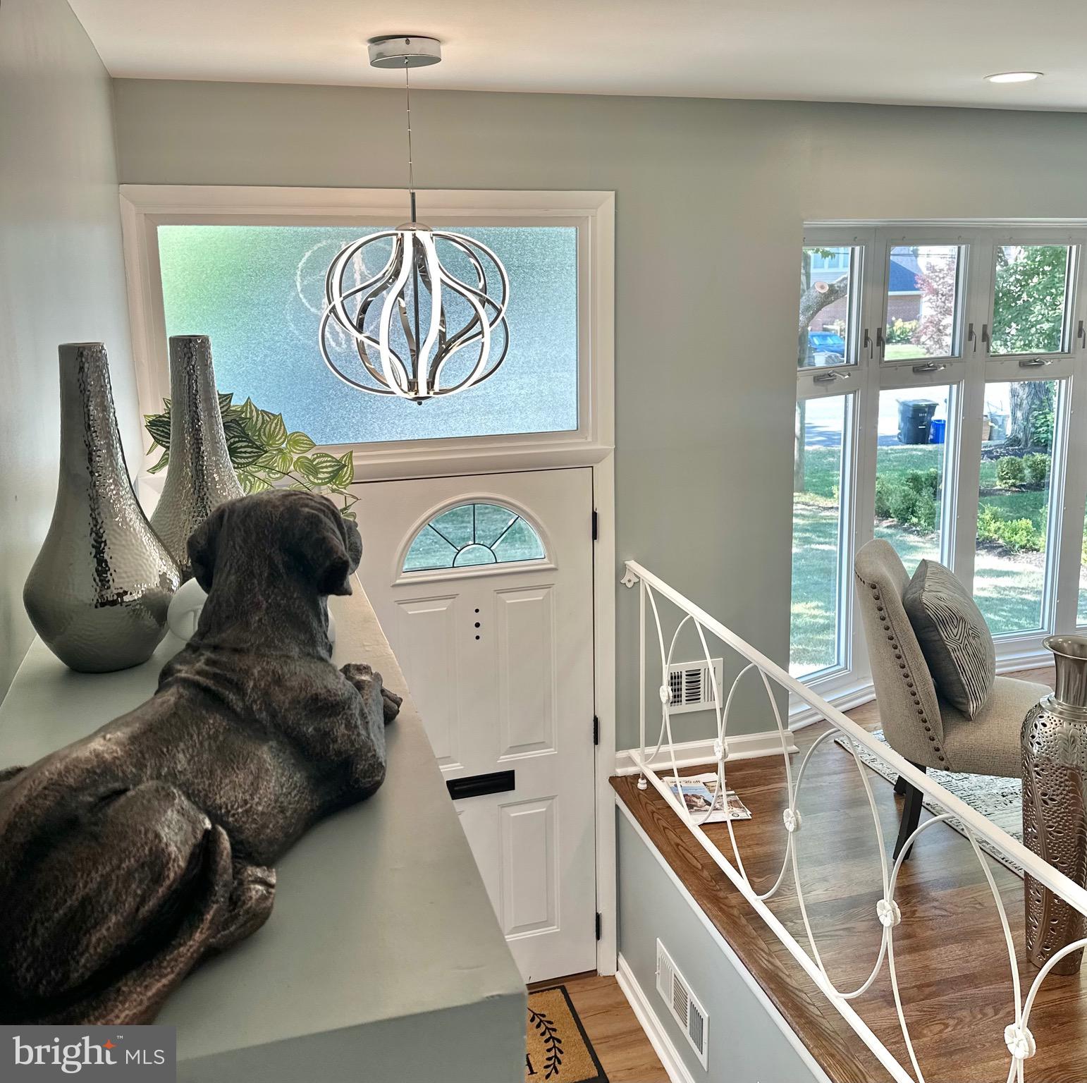 5818 Greentree Road Bethesda, MD 20817 - Photo 3 of 52