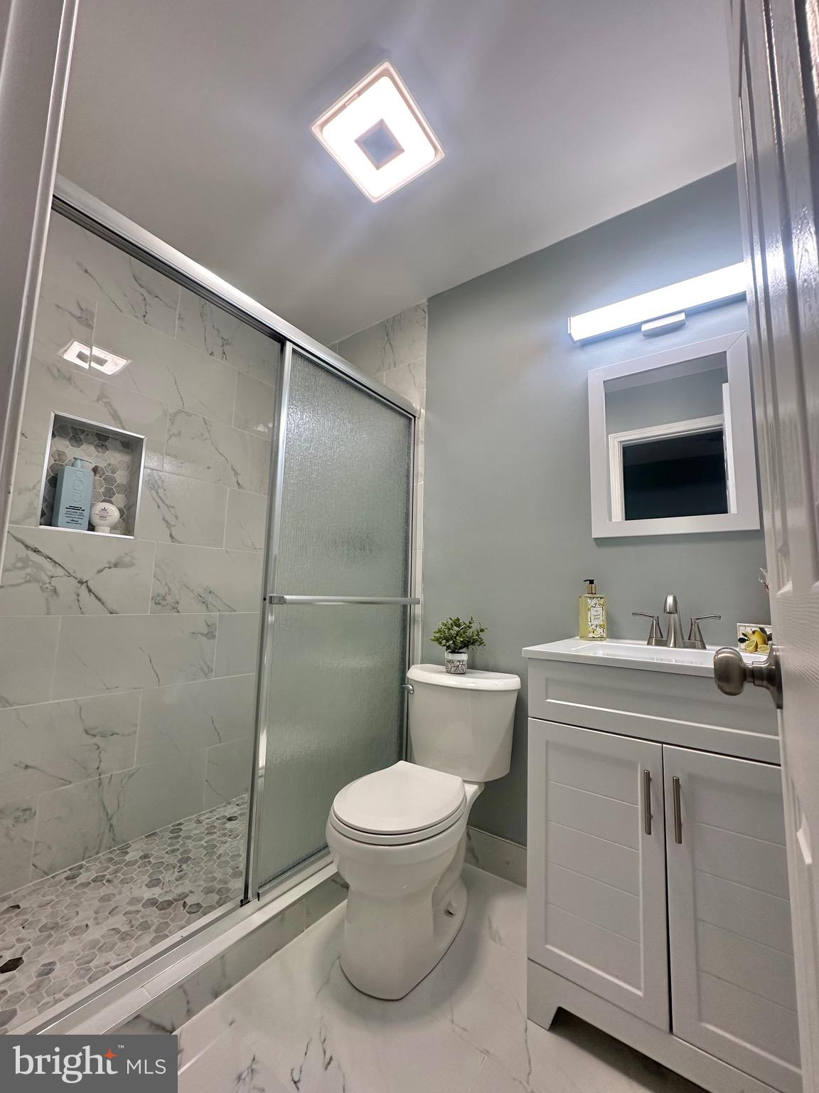 5818 Greentree Road Bethesda, MD 20817 - Photo 40 of 52