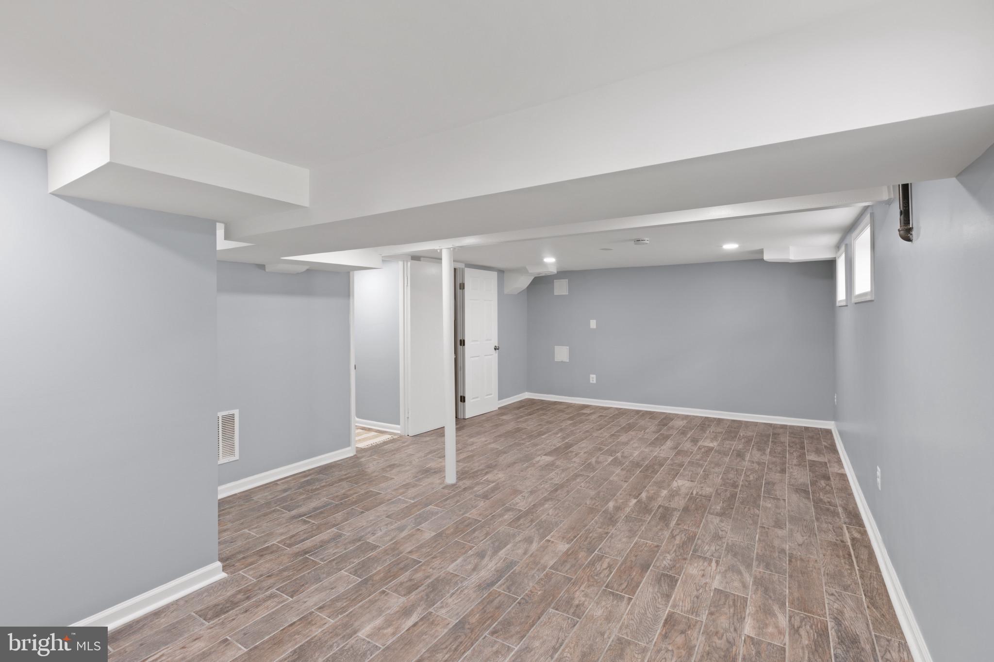 5818 Greentree Road Bethesda, MD 20817 - Photo 43 of 52
