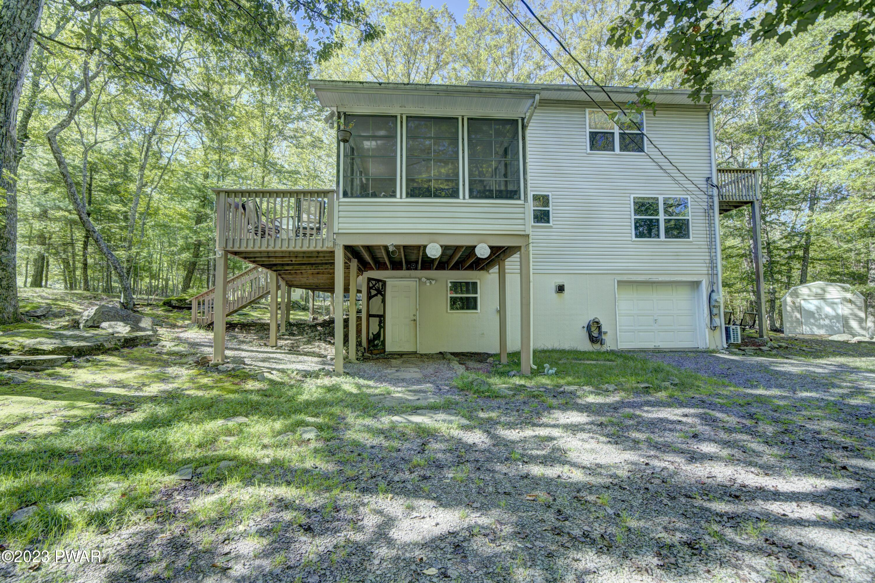 198 Tanager Road Lackawaxen, PA 18435 - Photo 15 of 40 Exterior