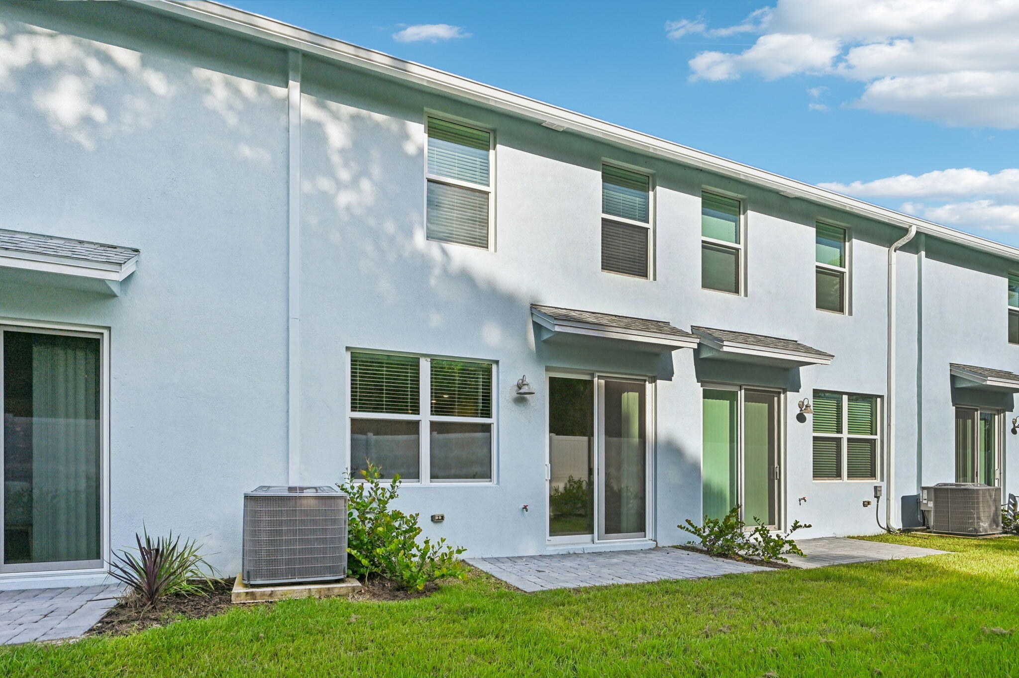 458 Salisbury Circle Fort Pierce, FL 34982 - Photo 30 of 32 a view of a entryway front of house