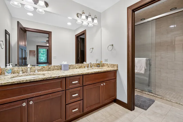 $1,250,000 | 1886 West Clover Drive, Inverness, IL 60067