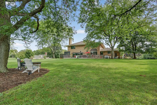 $1,250,000 | 1886 West Clover Drive, Inverness, IL 60067