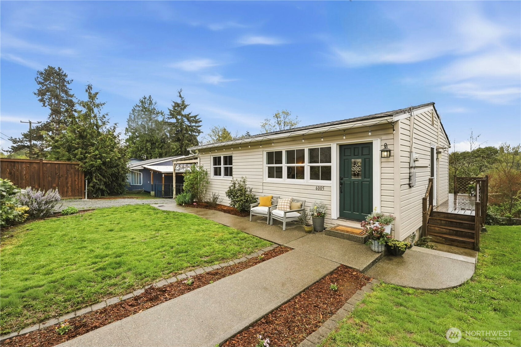 6005 21st Avenue Southwest Seattle, WA 98106 - Photo 1 of 24