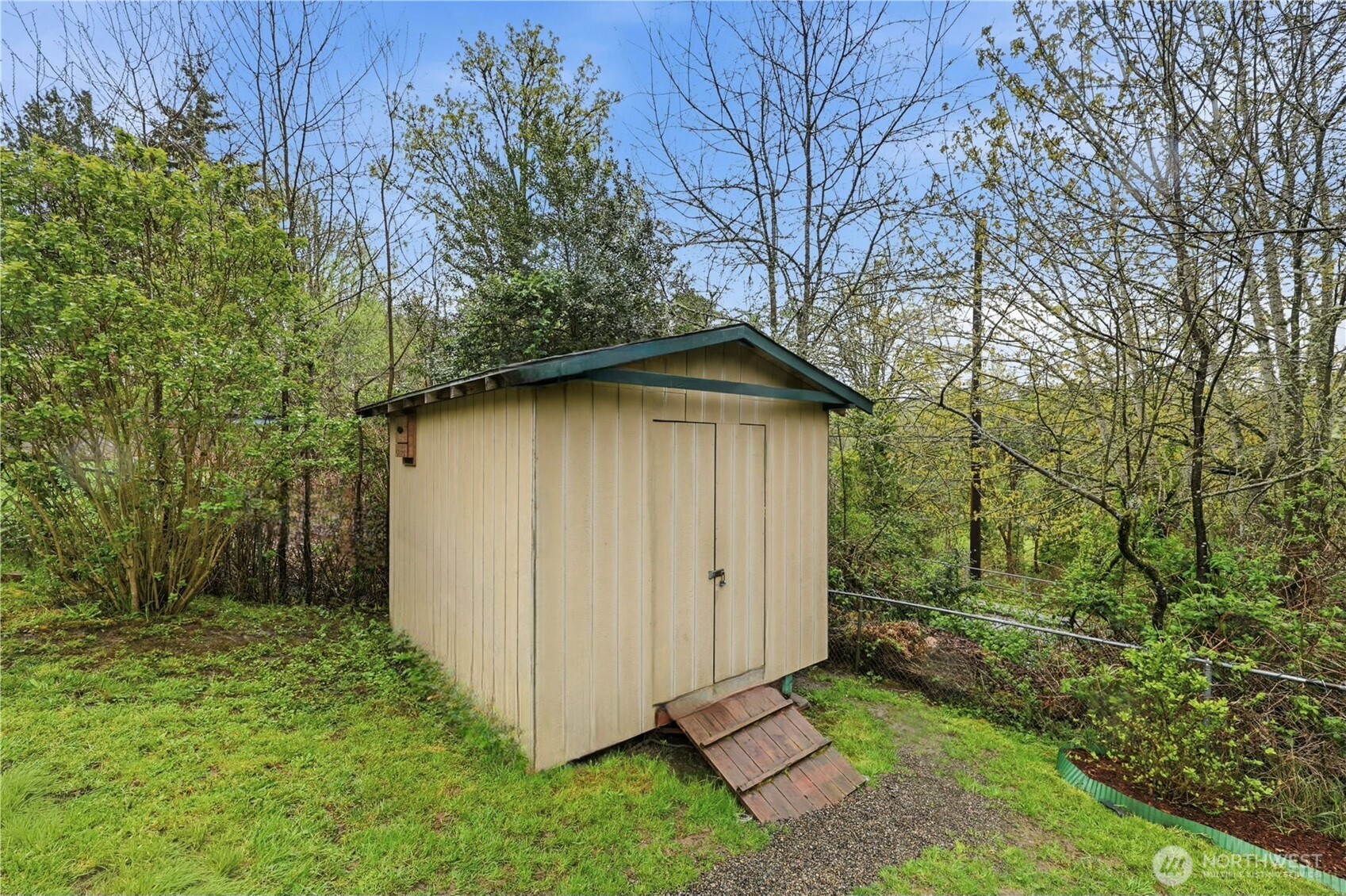 6005 21st Avenue Southwest Seattle, WA 98106 - Photo 20 of 24
