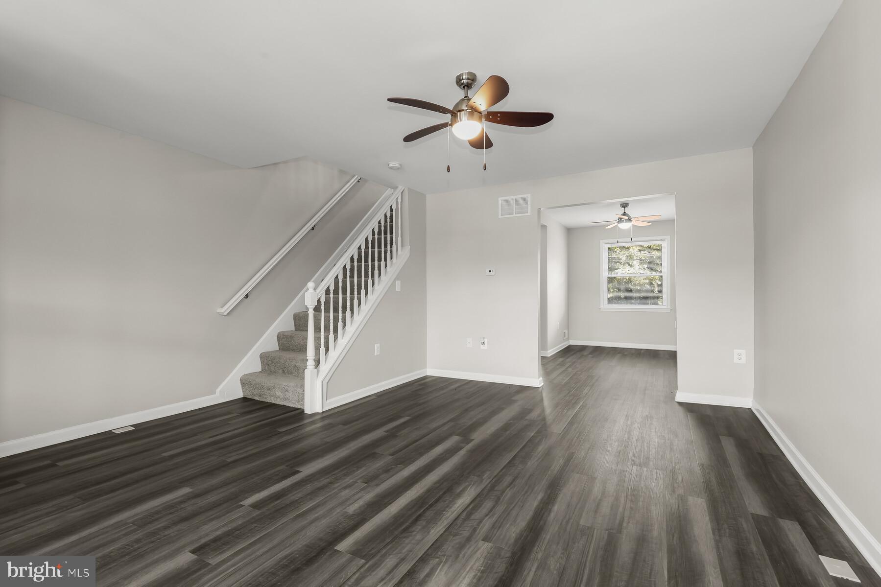686 Middlesex Road Essex, MD 21221 - Photo 2 of 22