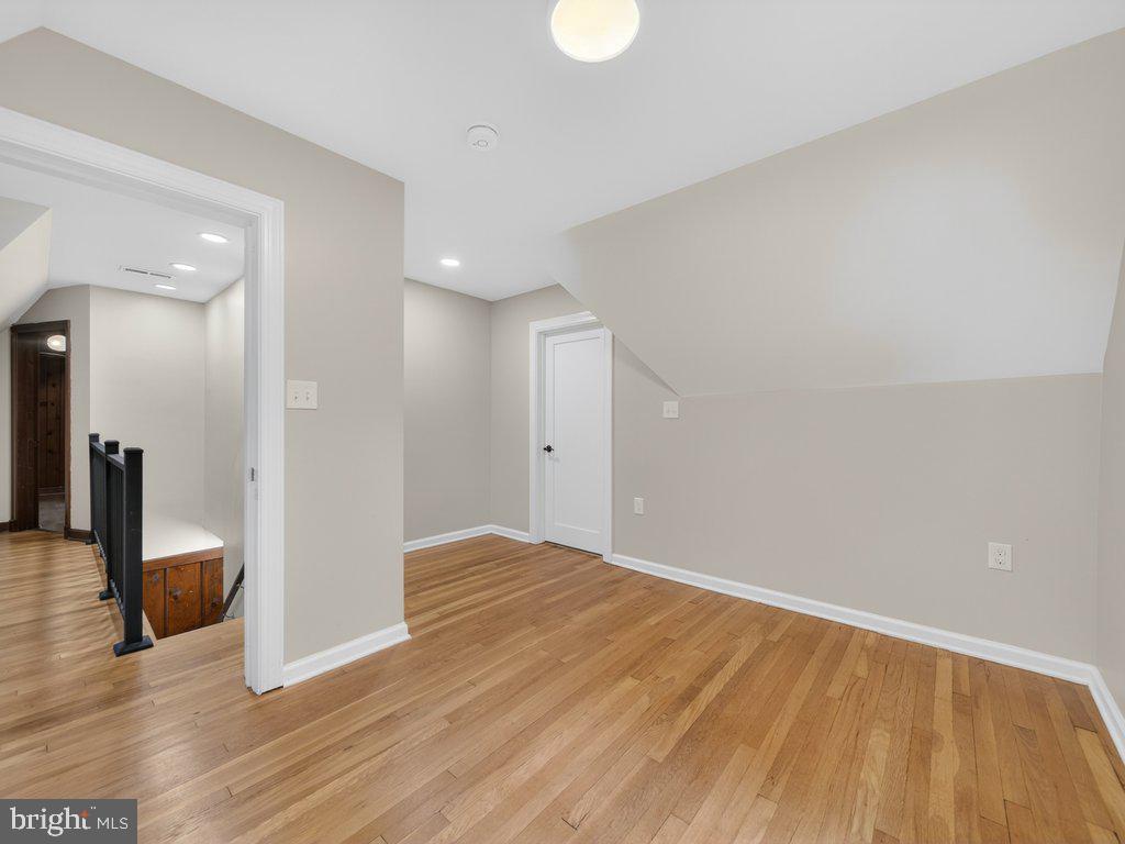 4409 Beechwood Road University Park, MD 20782 - Photo 36 of 51