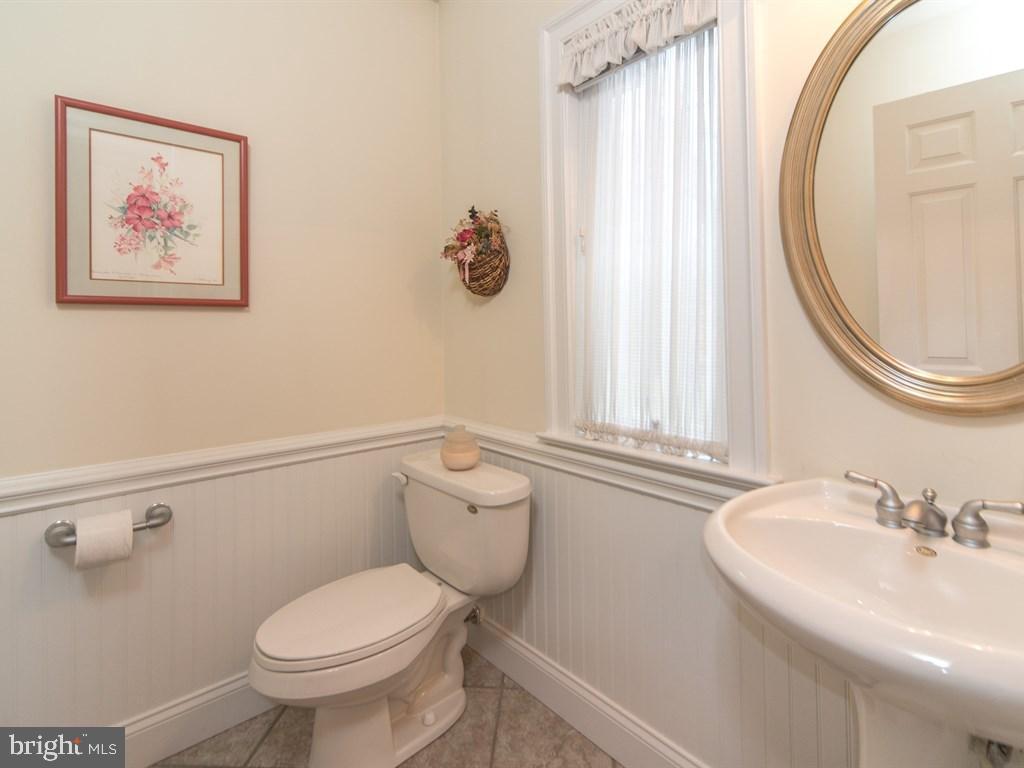 733 Gault Road Narvon, PA 17555 - Photo 6 of 37