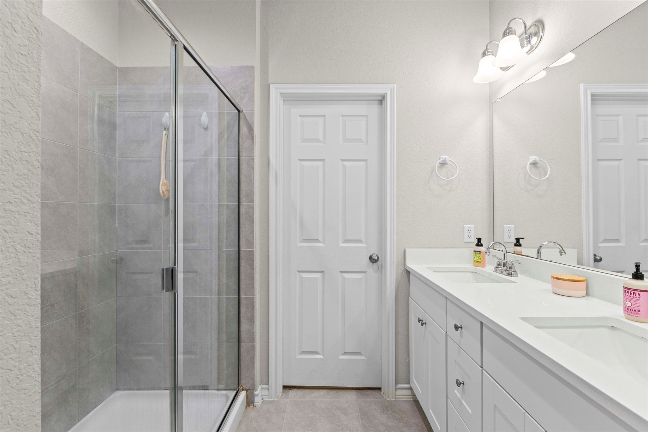 11704 Prado Ranch Boulevard Austin, TX 78725 - Photo 16 of 29
