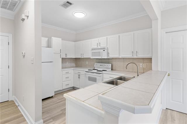 1500 Brightside Drive, Unit B8 Baton Rouge, LA 70820 - Photo 10 of 21
