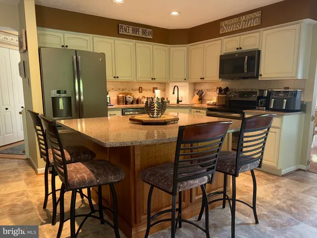 $675,000 | 2425 Woodland Court, Chesapeake Beach, MD 20732