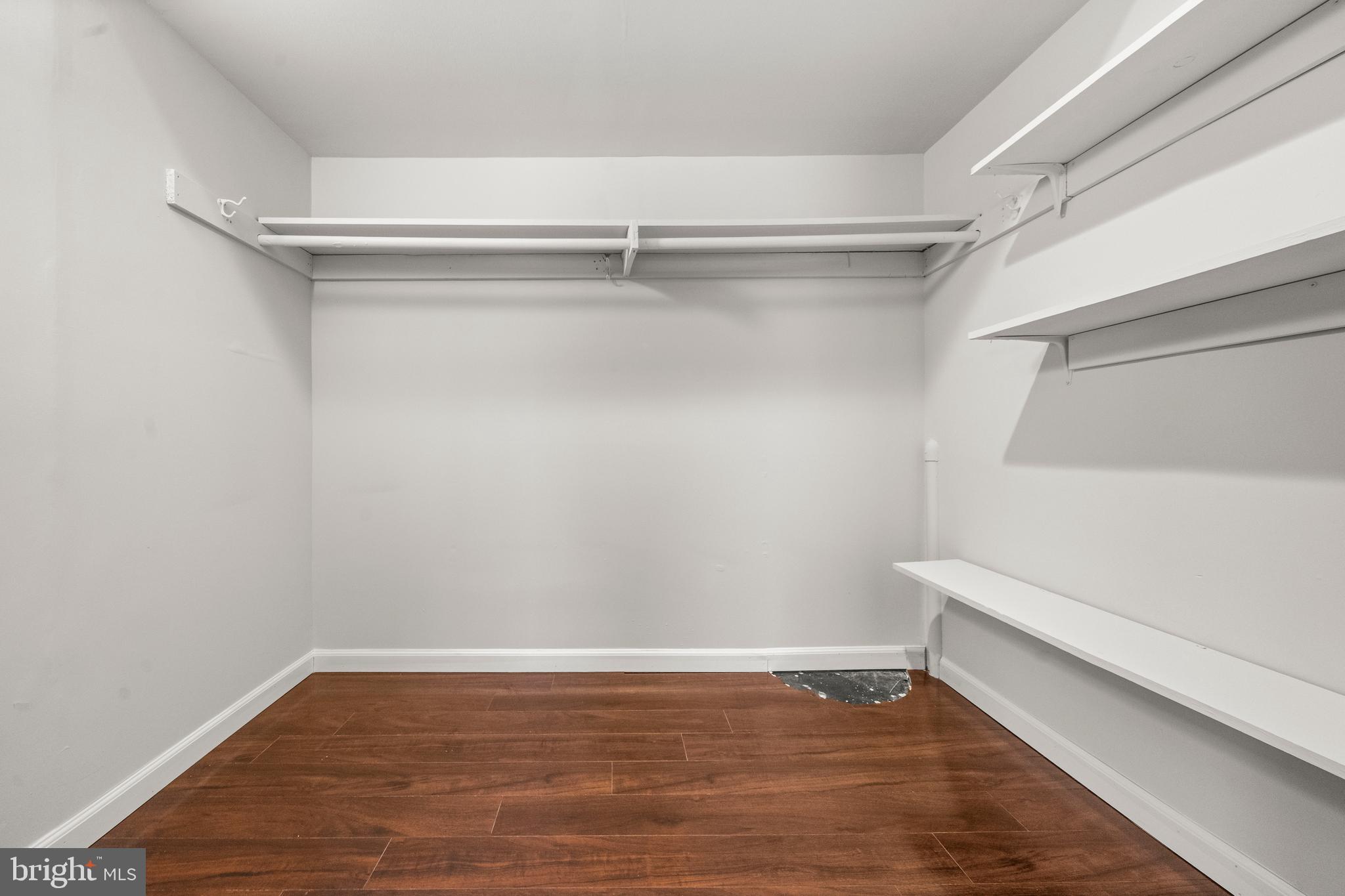 13411 Kerrydale Road Woodbridge, VA 22193 - Photo 15 of 44 a view of an empty walk in closet