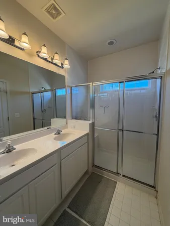 $3,100 | 4587 Derring Lane, Fairfax, VA 22030