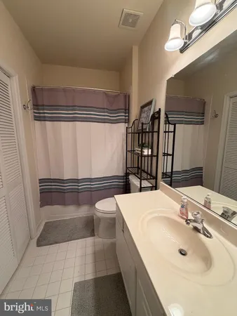 $3,100 | 4587 Derring Lane, Fairfax, VA 22030