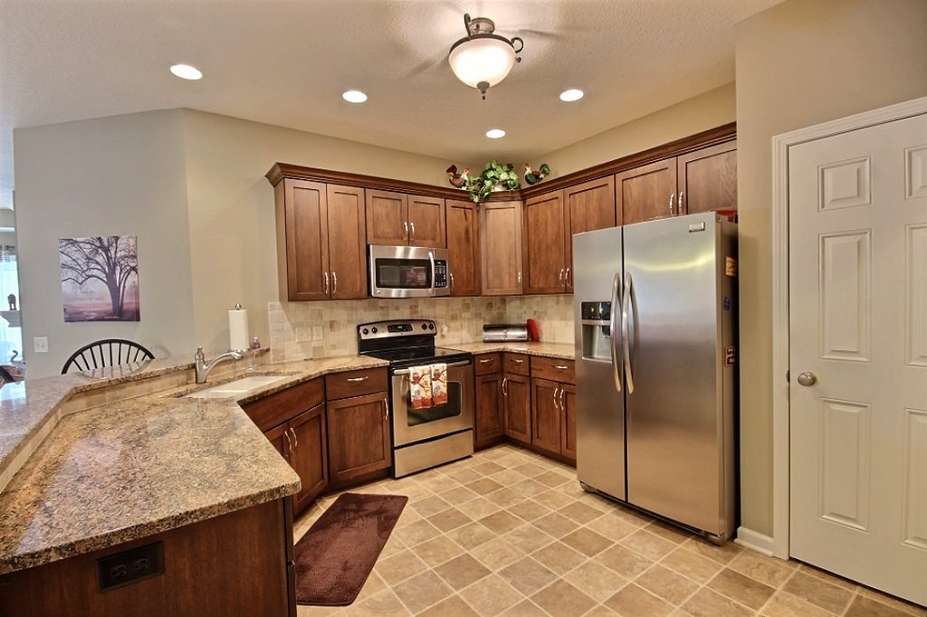 707 West Hamilton Road South Fort Wayne, IN 46814 - Photo 5 of 15