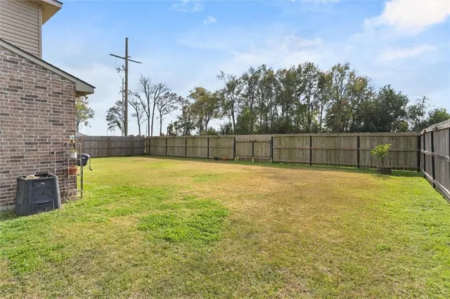 $389,000 | 7437 Silverado Drive, Marrero, LA 70072